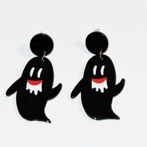 Spooky Ghost Design Dangle Earrings...Super Cute!